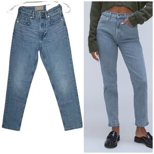 NWT Everlane High Rise ‘The Curvy Cheeky Jean,’ in Sky Blue, 23